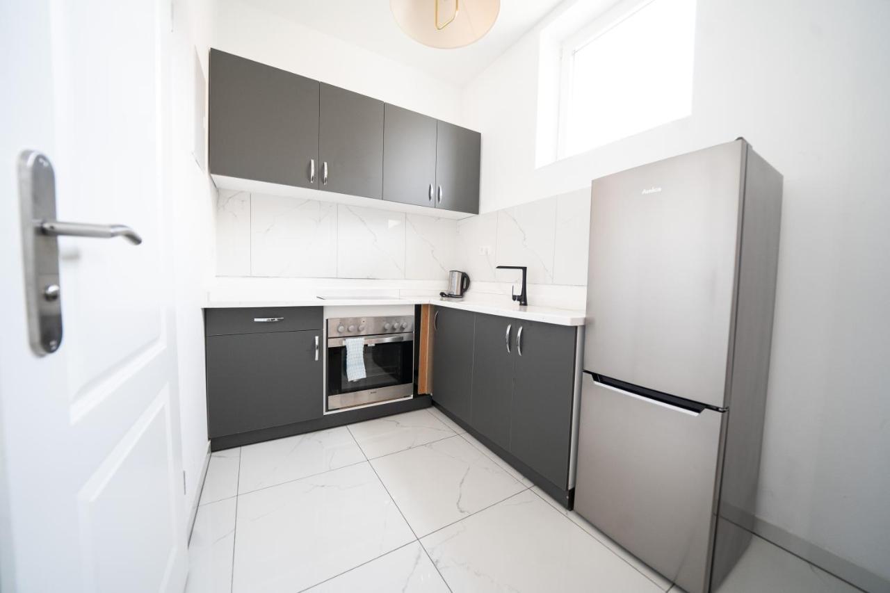 Hotel Zur Alten Stadtkellerei Leipzig Ngoại thất bức ảnh A modern kitchen