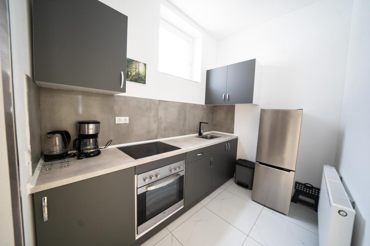 Hotel Zur Alten Stadtkellerei Leipzig Ngoại thất bức ảnh A modern kitchen