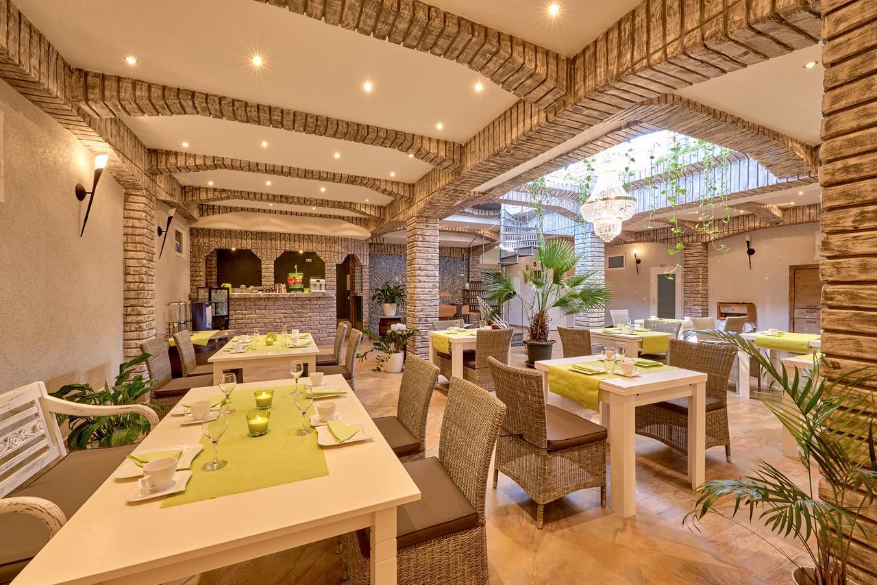 Hotel Zur Alten Stadtkellerei Leipzig Ngoại thất bức ảnh Restaurant